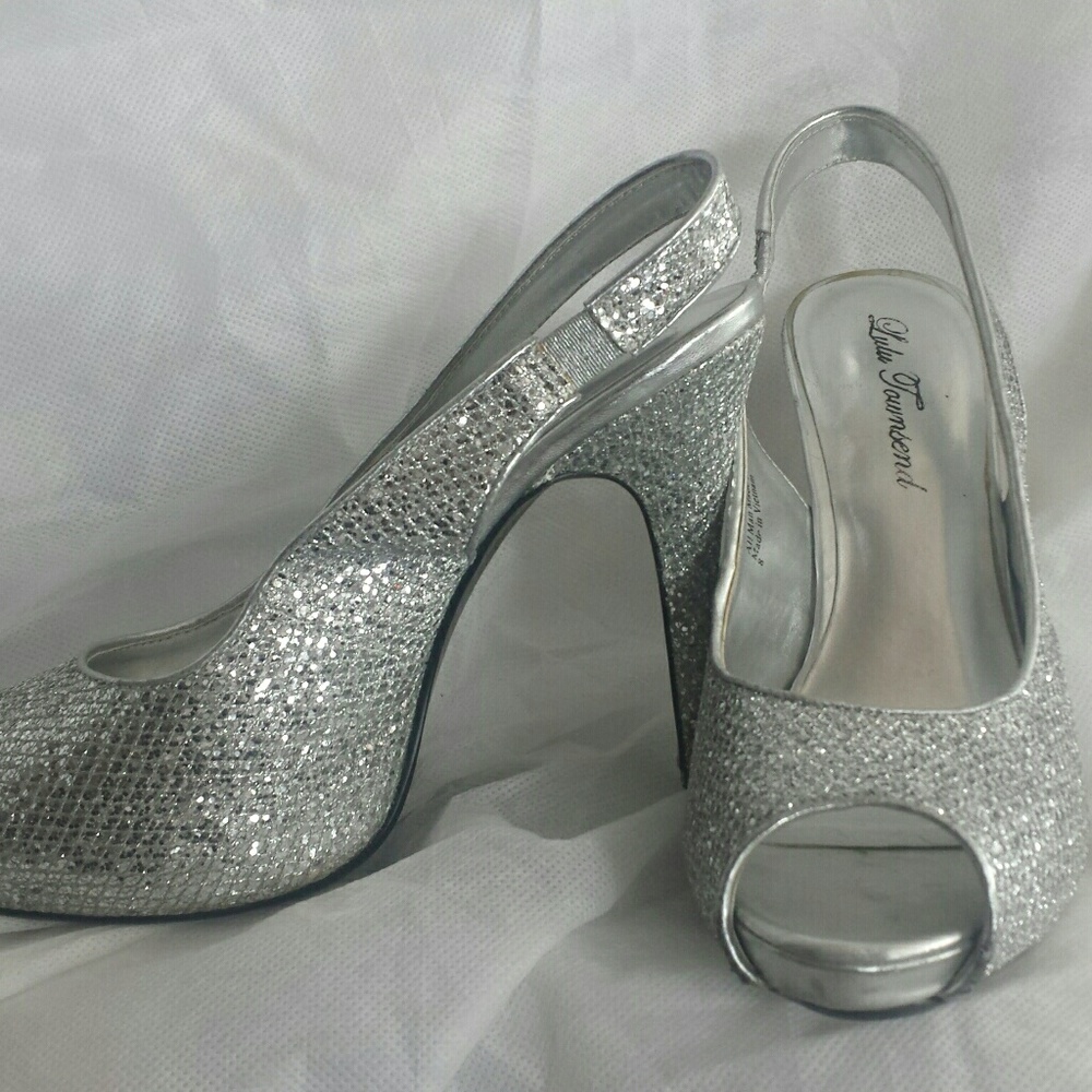 Silver wedding /prom heels